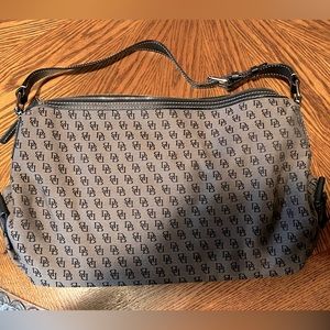 Dooney & Bourke Purse